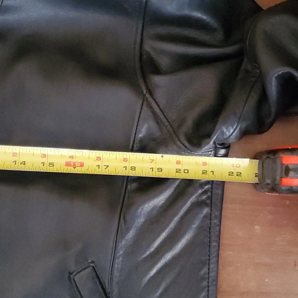 💝 SOLD🎉🎉Danier leather jacket🔥 - Picture 8 of 15